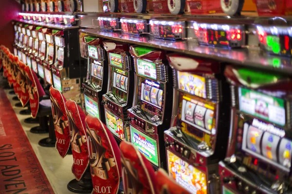 gdtoto platform interface showing sportsbook, live dealer, and slots game categories